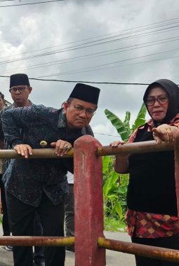 Antisipasi Banjir, Wali Kota Jambi Tinjau Drainase dan Targetkan Penutupan TPS Liar